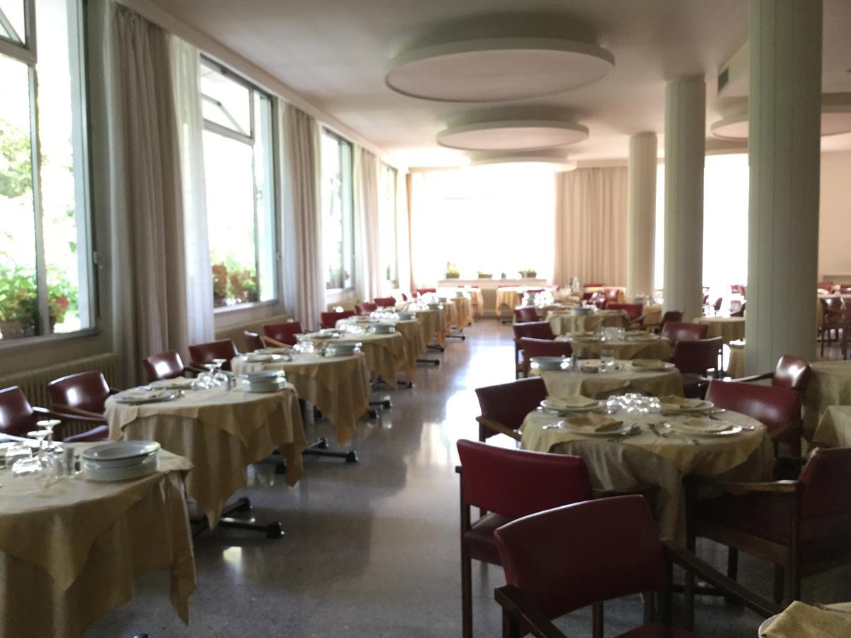 Hotel Terme Vulcania 몬테그로또테르메 외부 사진