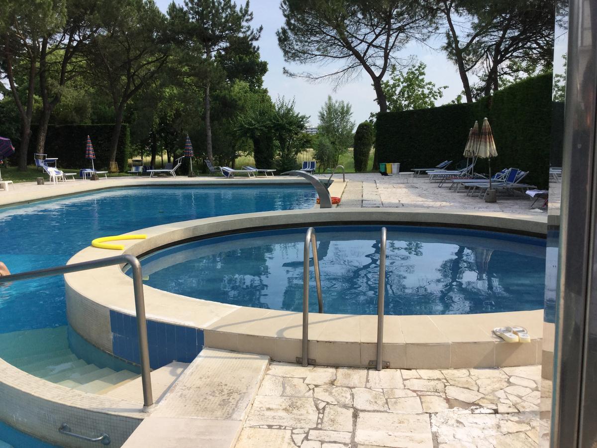 Hotel Terme Vulcania 몬테그로또테르메 외부 사진