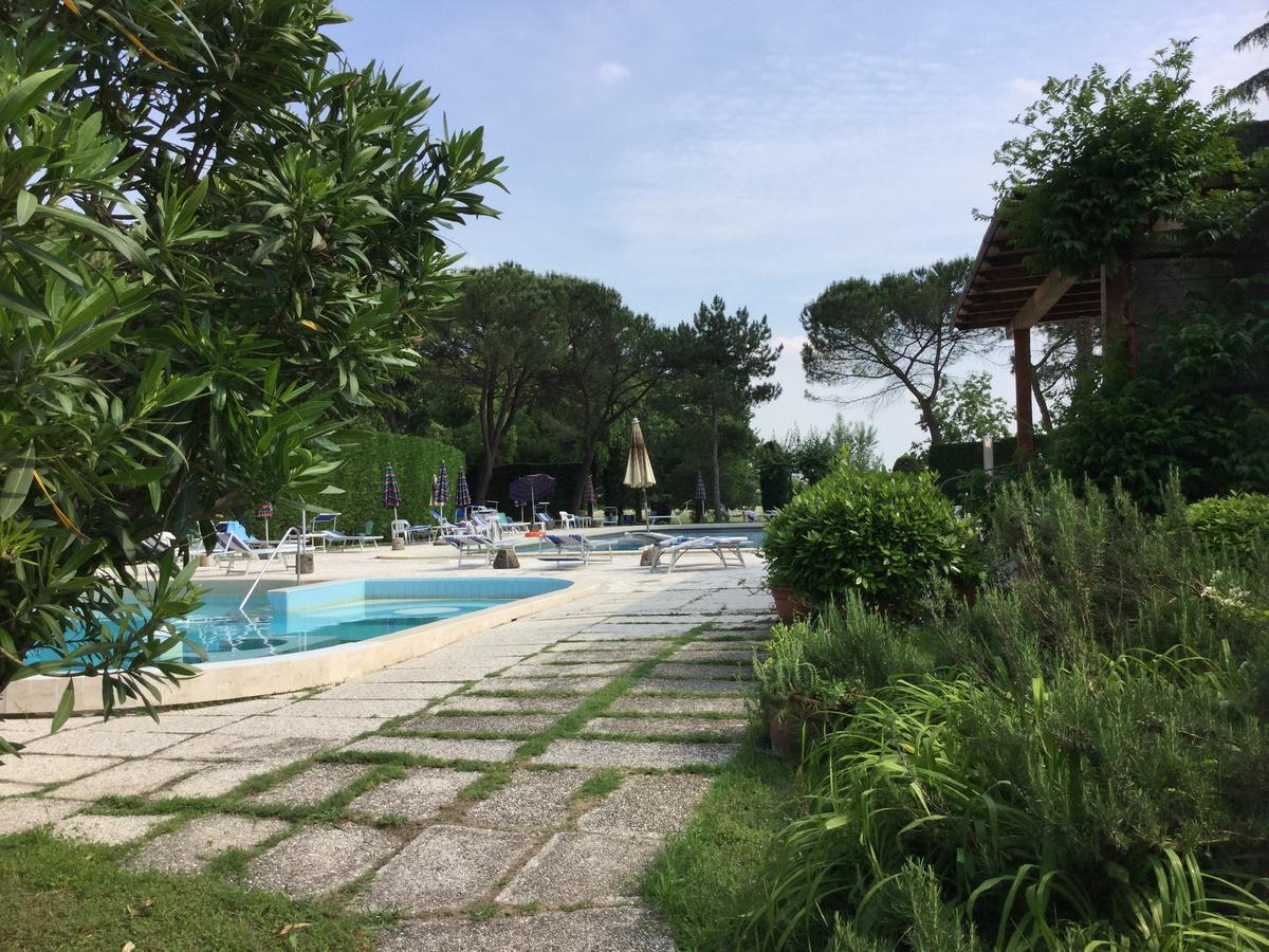 Hotel Terme Vulcania 몬테그로또테르메 외부 사진