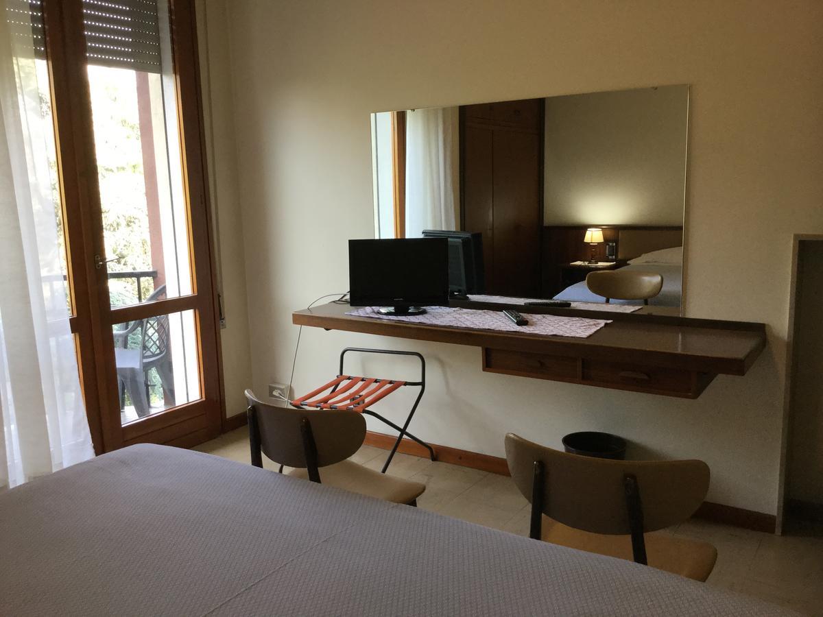 Hotel Terme Vulcania 몬테그로또테르메 외부 사진